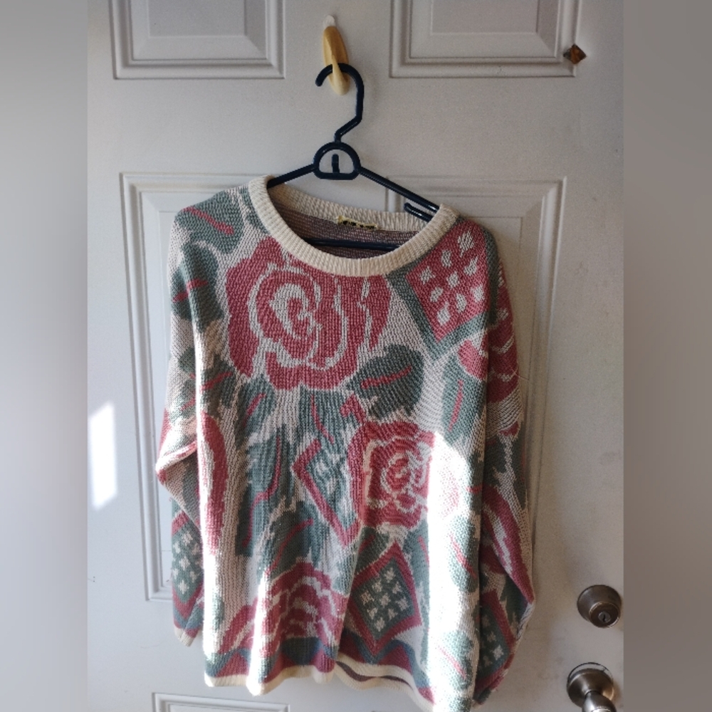 Pink and Green Crew Neck Sweater with Floral Design
